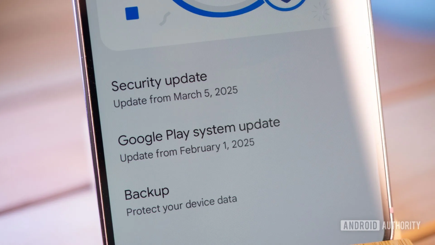 谷歌确认Android更新“回滚”至2025年系显示错误 修