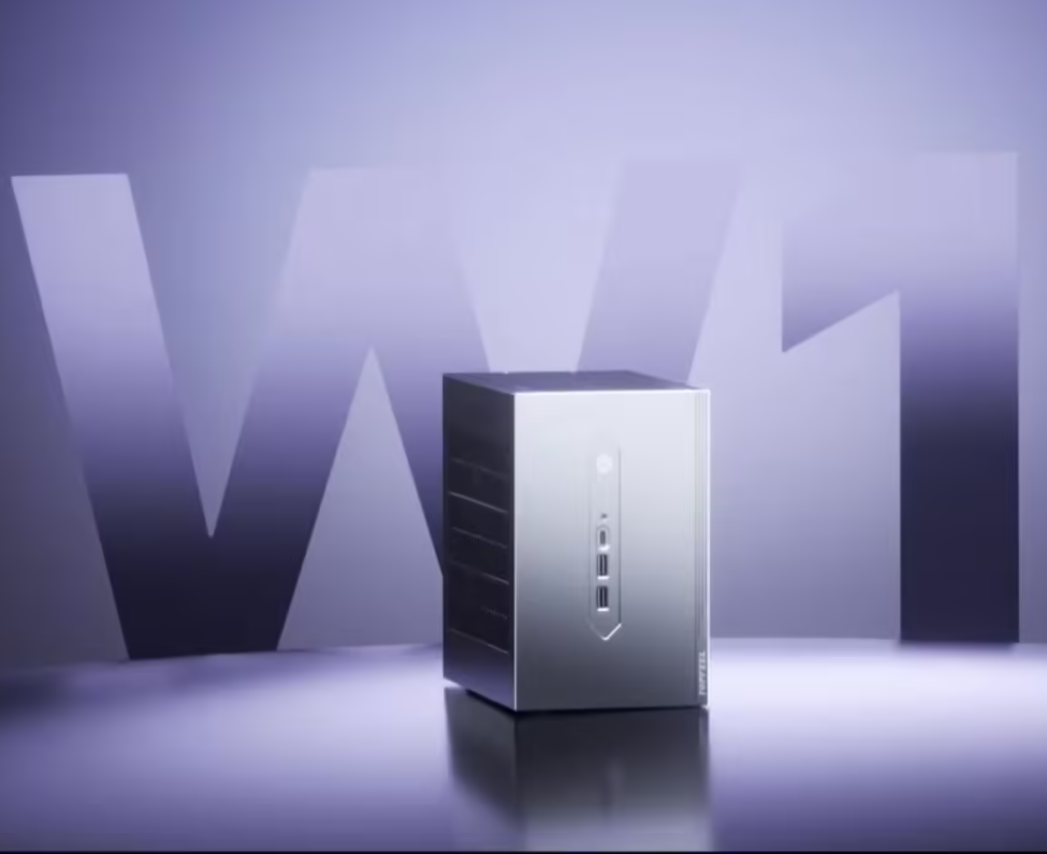 极夜预热5L级AM5迷你主机W1，主打高性能小型化需