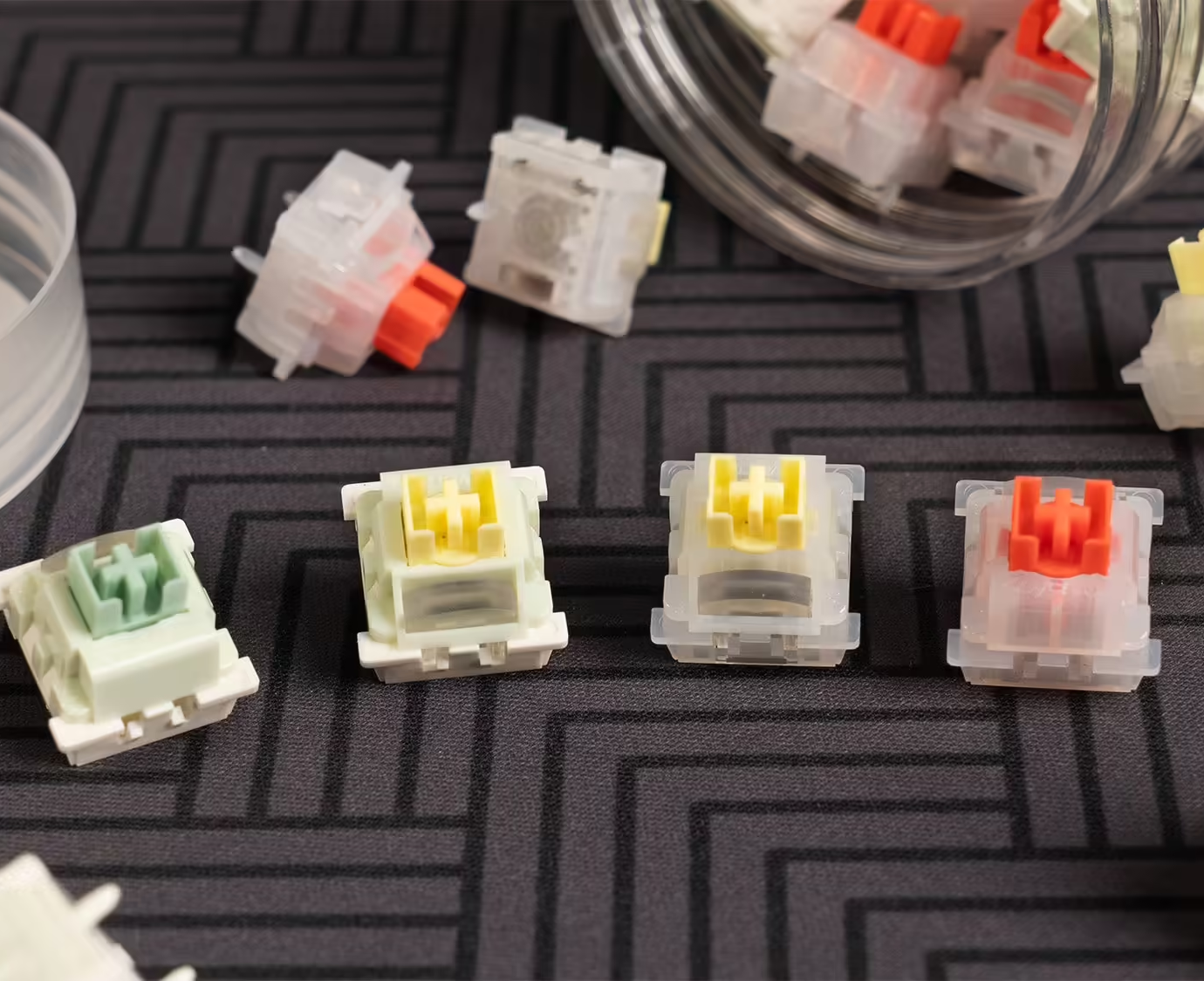 Keychron青柠磁轴家族扩容，新增三款客制化新轴