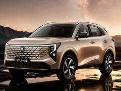 第四代CS55PLUS蓝鲸超擎官图发布，8月18日上市，不用充电的混动SUV